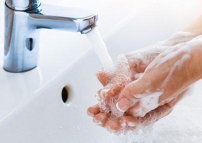 Raffreddori autunnali: le regole igieniche e alimentari per prevenirli